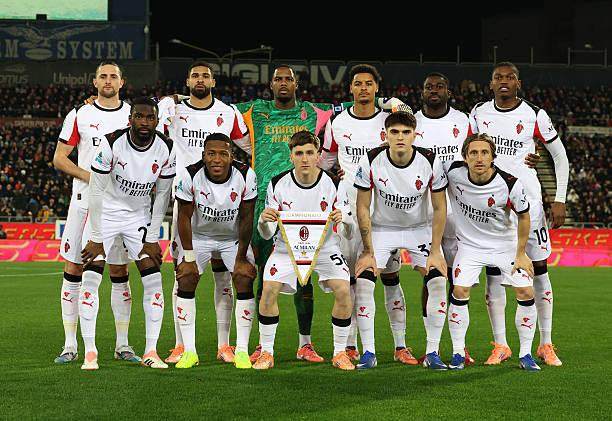 体育视频直播-兼职中锋进球，全职中锋就位，米兰再取囧式胜利