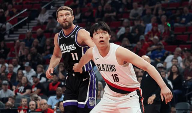 开云体育-杨瀚森：小萨博尼斯是我的偶像 和他对位看到不足