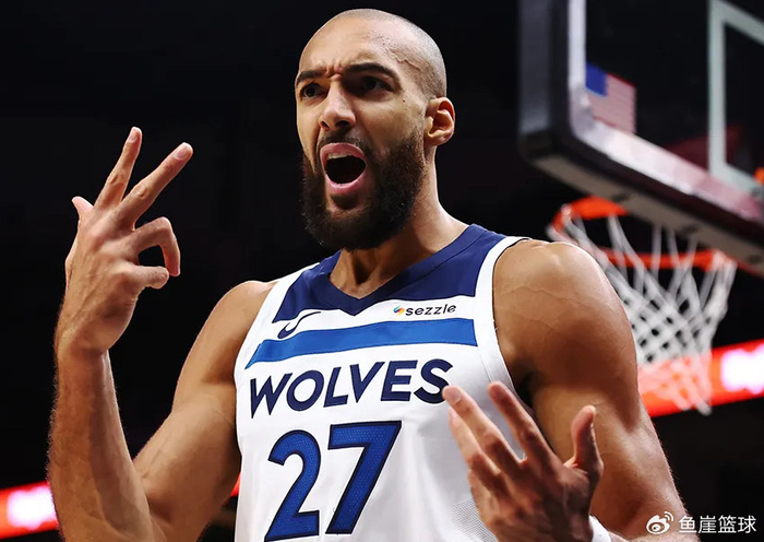 体育视频直播-火箭赢球又出新问题，杜兰特历史第一！申京有功有过，一人成关键|凯文·杜兰特|谢泼德|外线|森林狼|明尼苏达森林狼队_新浪体育_新浪新闻