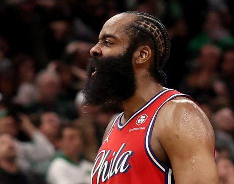 体育视频直播-哈登抬价闹剧惨淡收尾 火箭退场后他仅剩唯一选择