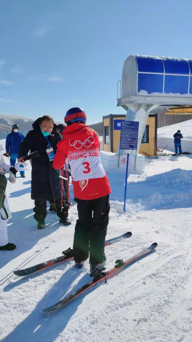 kaiyun 官网-【手记】跟着谷爱凌奔跑：你把韭菜盒子落山下了...