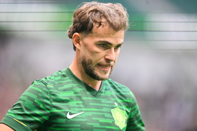 葡媒：前国安中场古加与沙特联纳杰马体育深入谈判，他是自由身