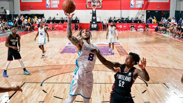 网页版登录入口-二球：在中国偷窃一事不会困扰我 一直相信能打NBA