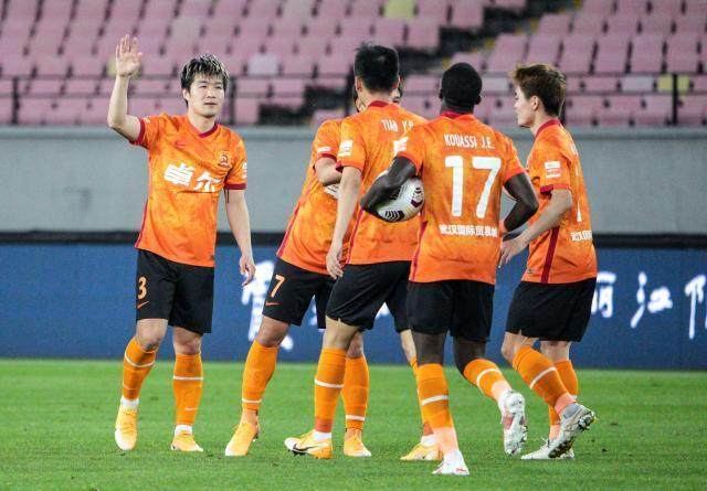 体育视频直播-志在三分终取三分！13轮苦战武汉队取赛季首场胜利