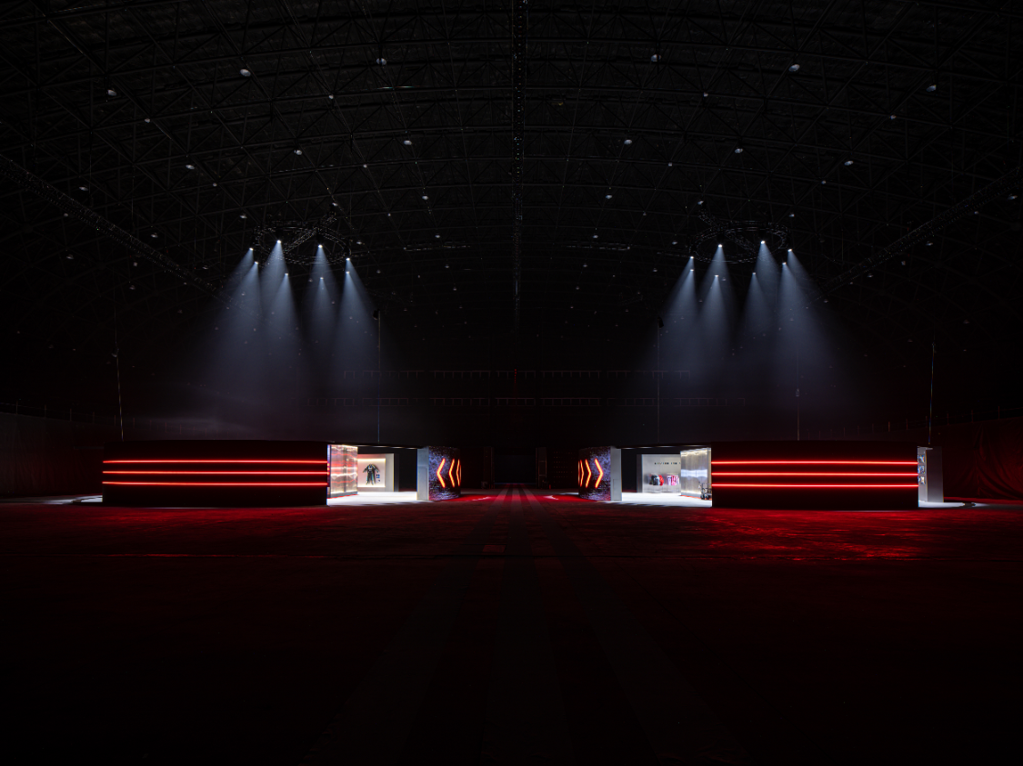 开云体育-在“竞速实验场”，苏翊鸣、拉塞尔、窦靖童共同探索速度的表达